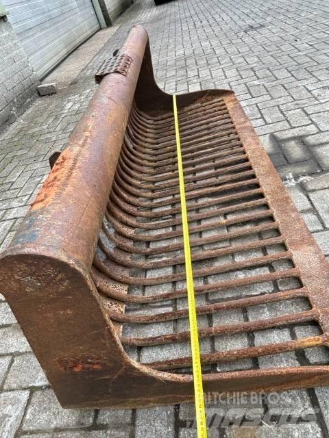 Bobcat Puinbak Kašike / Korpe