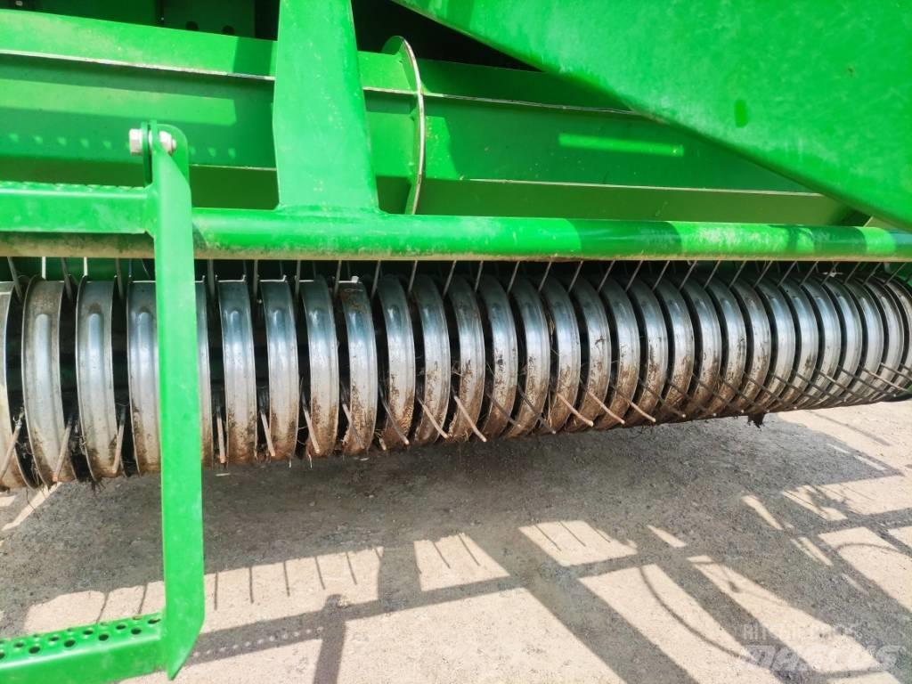 McHale Fusion 4 Plus Prese/balirke za rolo bale