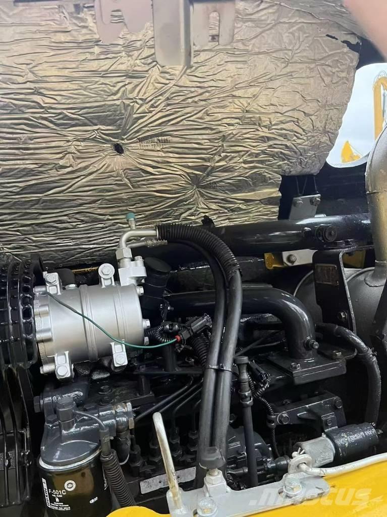 Komatsu PC 78 Bageri guseničari