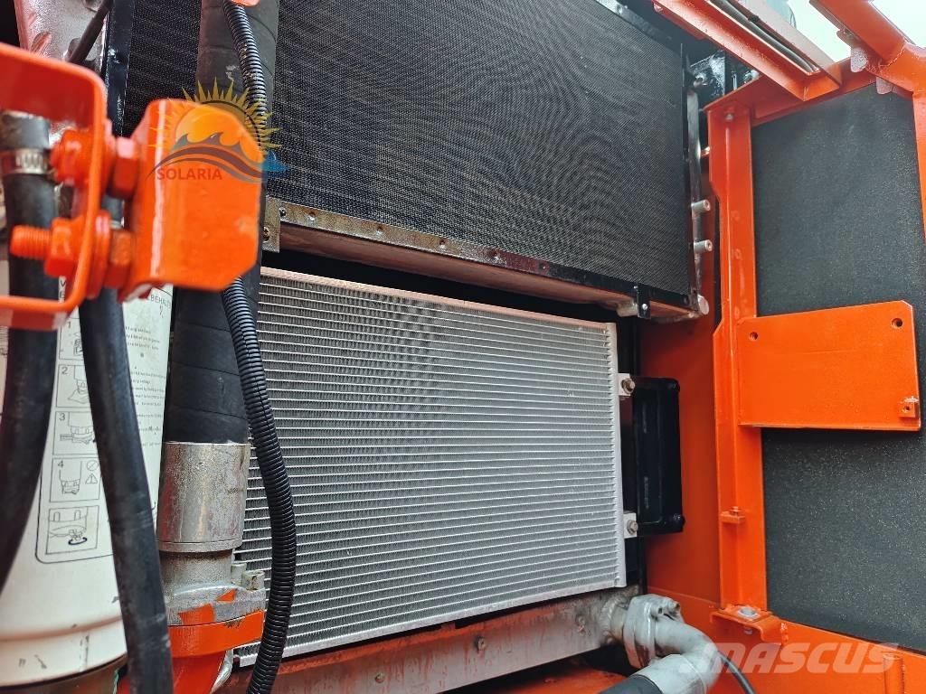Doosan DX 300 LC Bageri guseničari