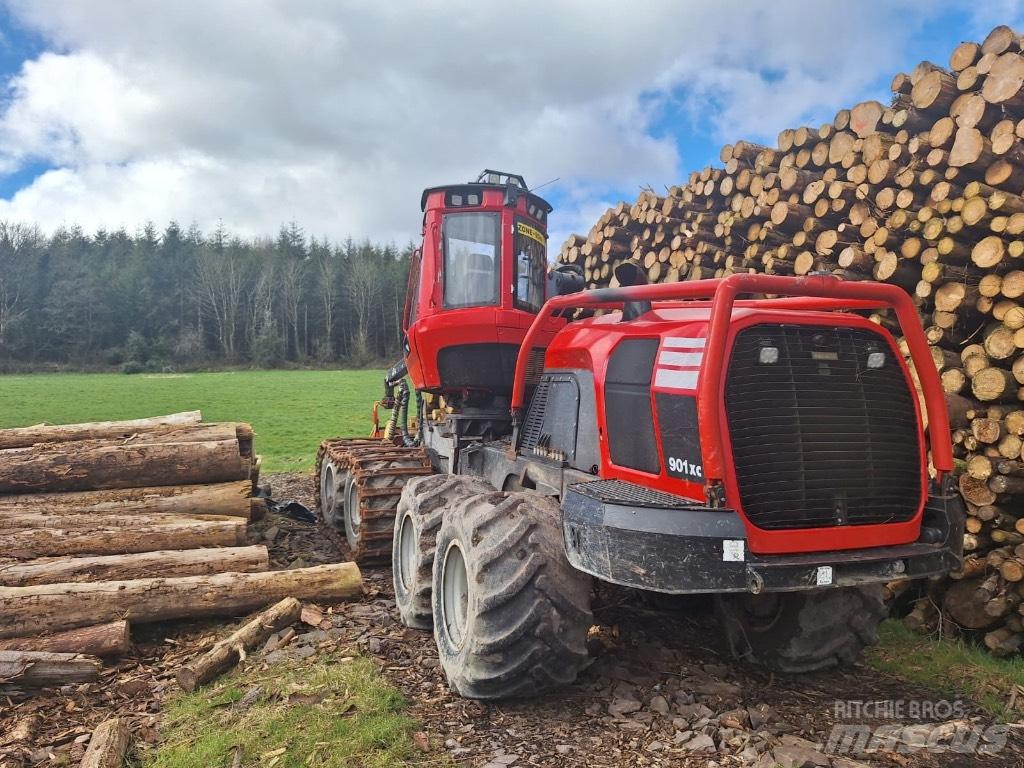 Komatsu 901 XC Harversteri