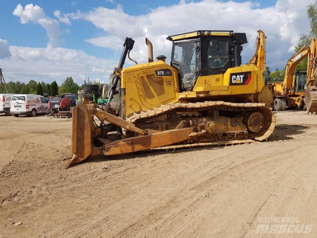 CAT D 7 E LGP Buldožeri guseničari