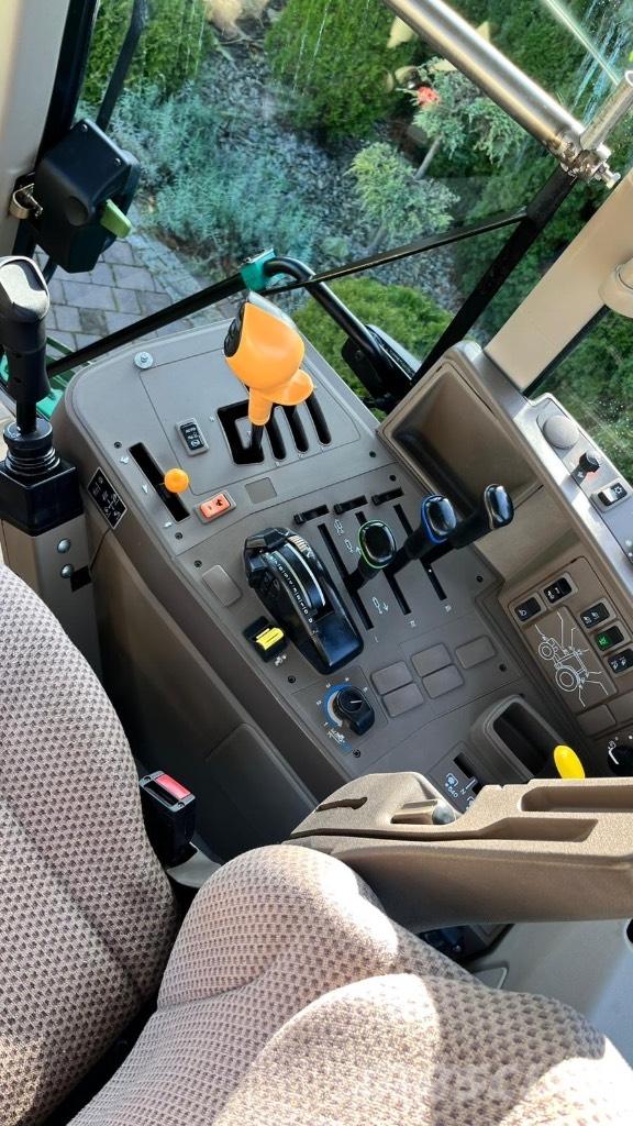 John Deere 6125 M Traktori