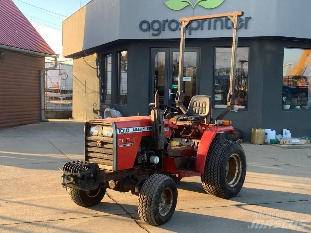 Massey Ferguson 1010 Traktori