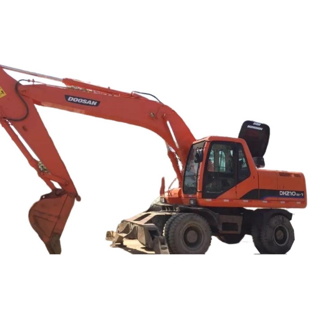 Doosan DH210W Bageri točkaši