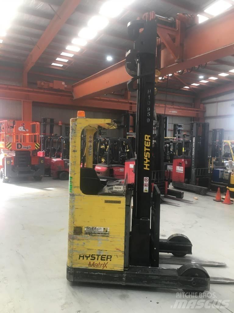 Hyster R1.6 Viljuškari sa pomičnim stupom