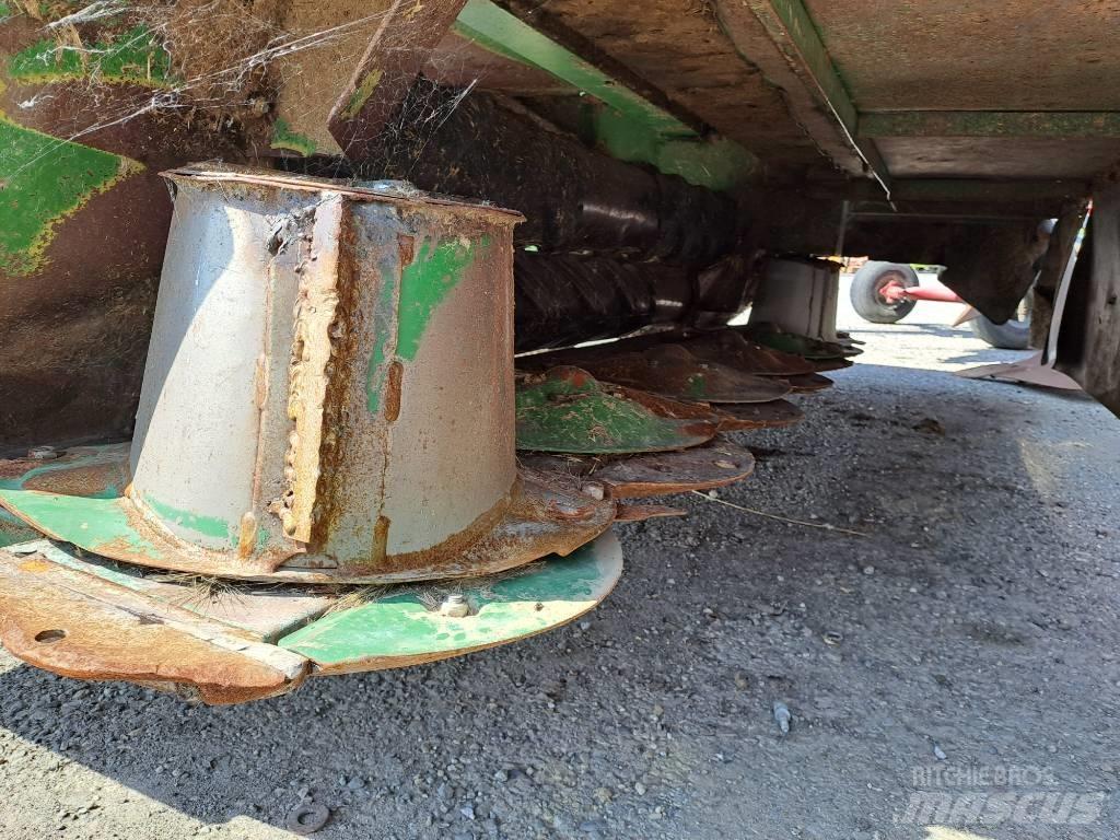 John Deere 1460 Uređaji za kosačice