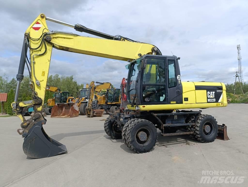 CAT M 322 D Bageri točkaši
