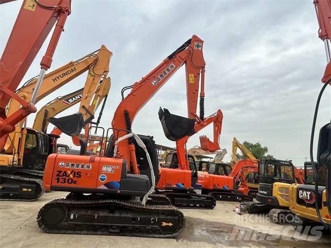 Hitachi ZX 120 Bageri guseničari