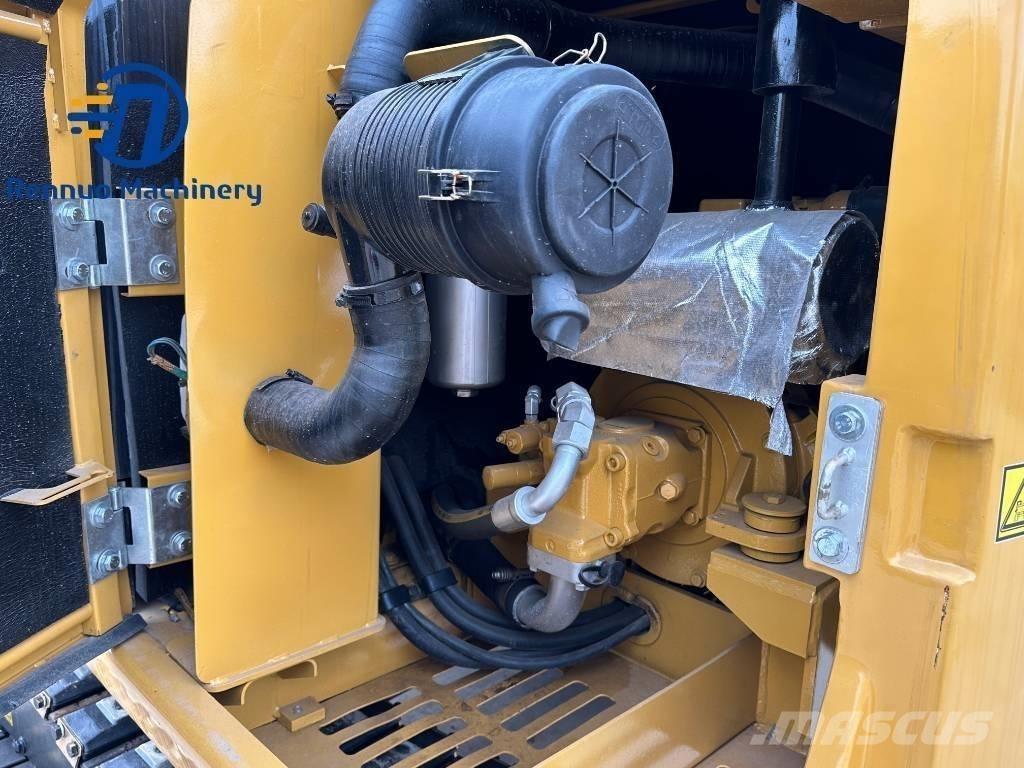 CAT 306E with rubber Mini bageri < 7t