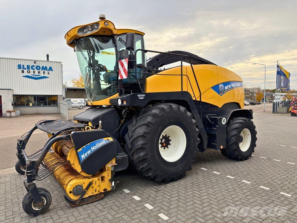New Holland FR9050 Mašine za stočnu hranu sa sopstvenim pogonom