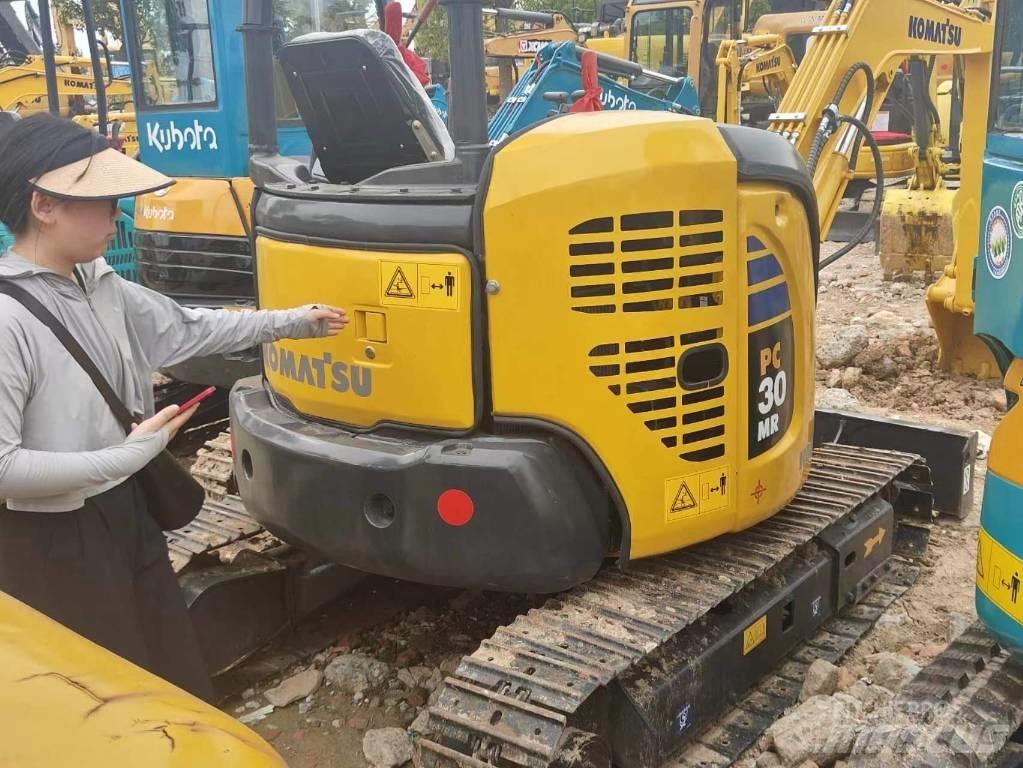 Komatsu PC 30 Mini bageri < 7t