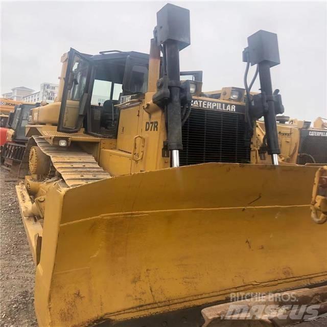 CAT D 7 R Buldožeri guseničari