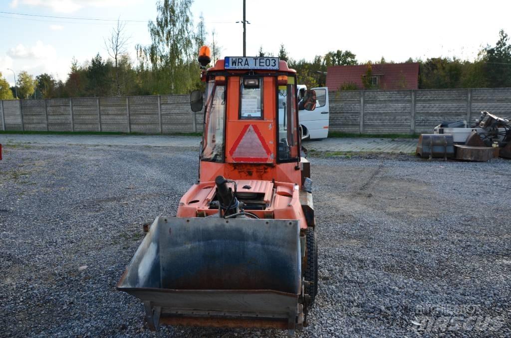 Holder C 240 Vozila za prevoz opreme za rad