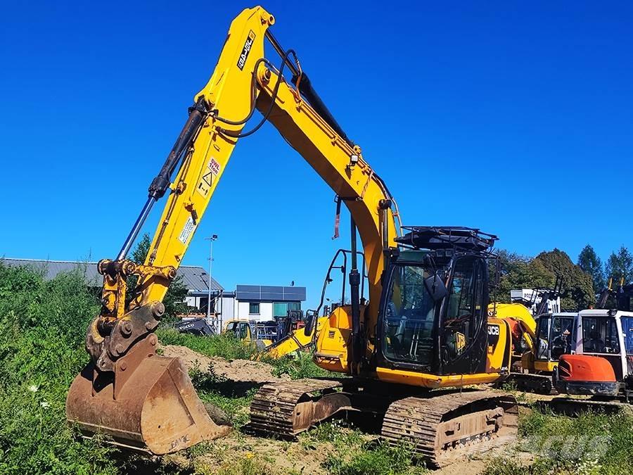 JCB JS145 LC Bageri guseničari