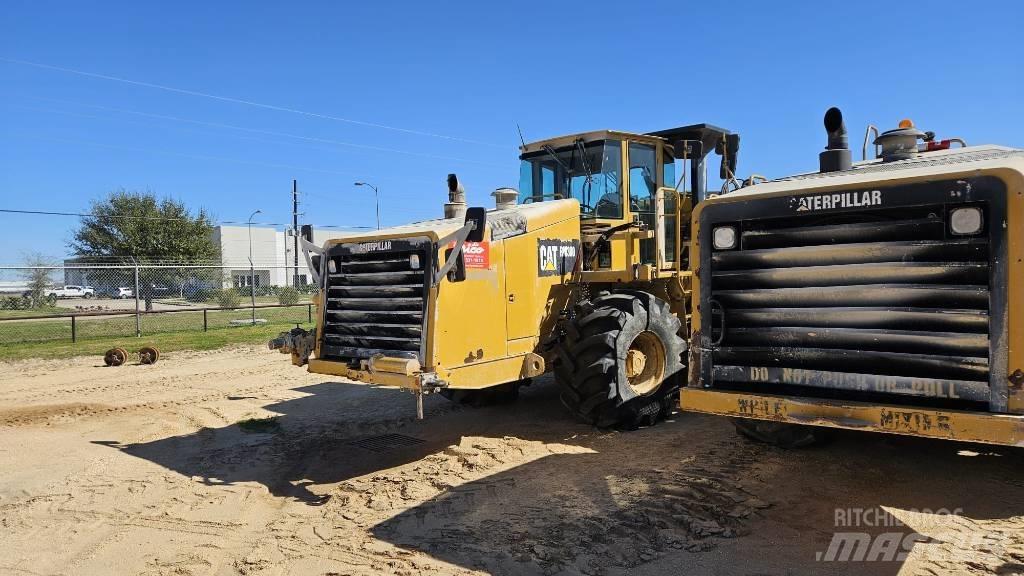 CAT RM 300 Mašine za reciklažu asfalta
