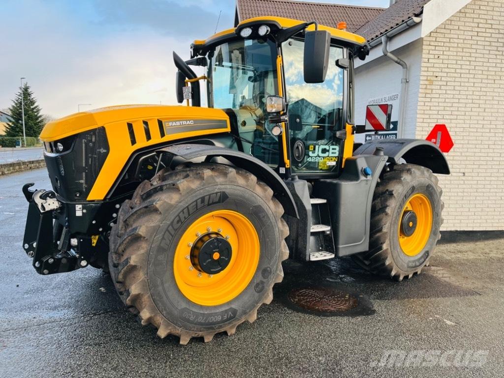 JCB 4220 I Con Traktori