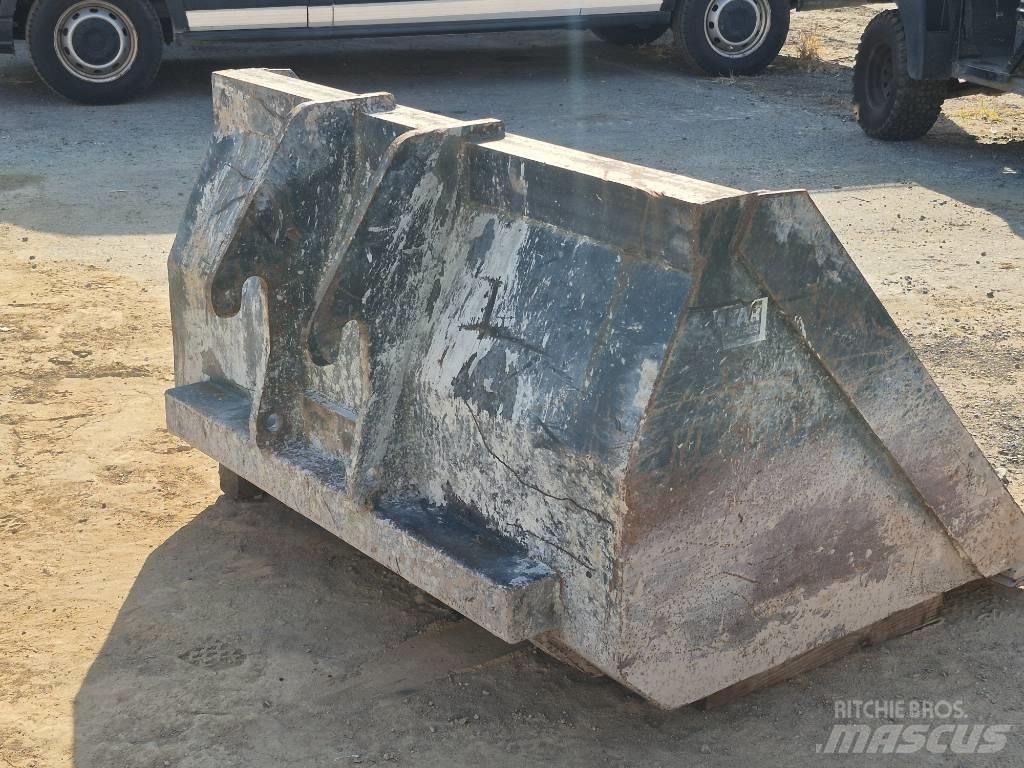 Xtreme XR1255 Teleskopski viljuškari
