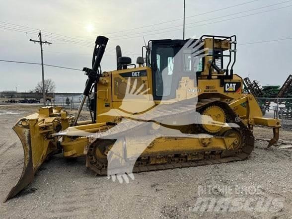 CAT D6T LGP Buldožeri guseničari