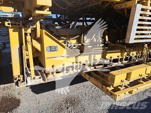 CMI SF3002 Betonski finišeri