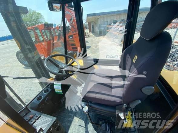JCB 940 Vanterenski viljuškar