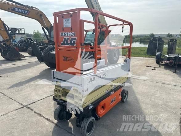 JLG 1930ES Makazaste platforme