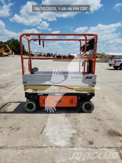 JLG 1930ES Makazaste platforme