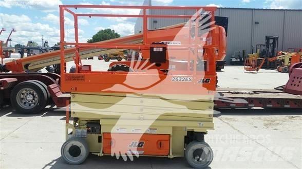 JLG 2632ES Makazaste platforme