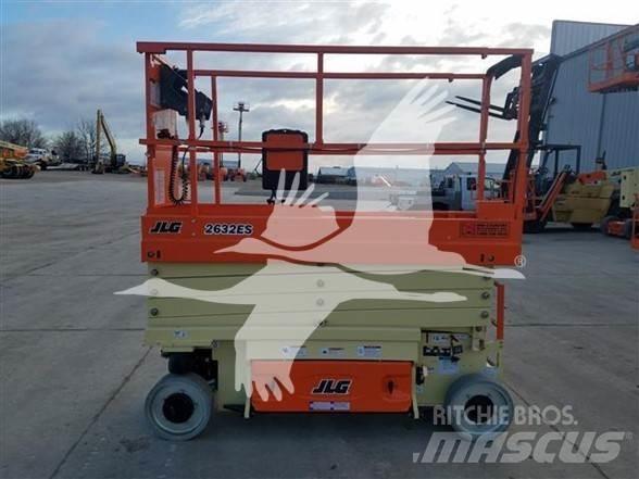 JLG 2632ES Makazaste platforme