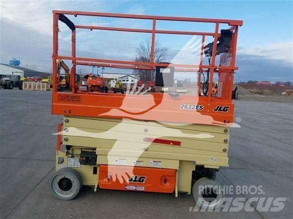 JLG 2632ES Makazaste platforme