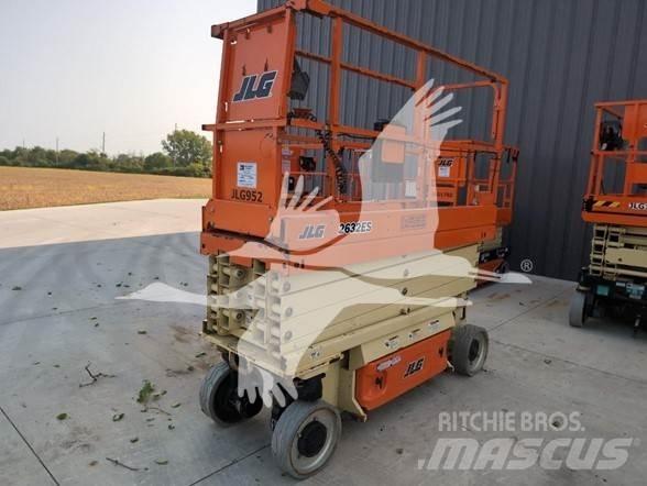 JLG 2632ES Makazaste platforme