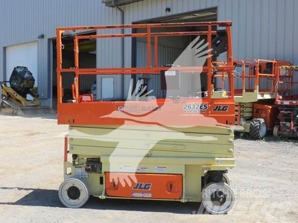 JLG 2632ES Makazaste platforme