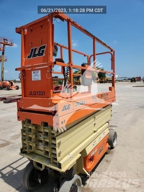 JLG 2632ES Makazaste platforme