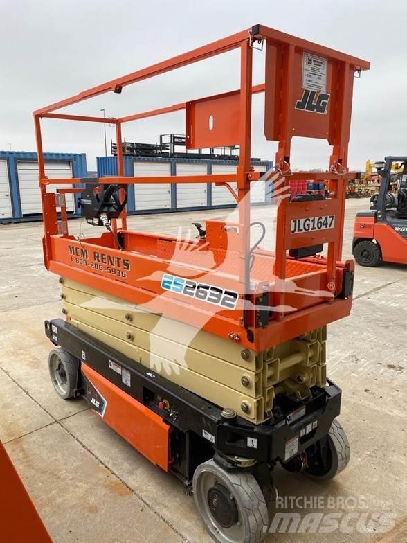 JLG 2632ES Makazaste platforme