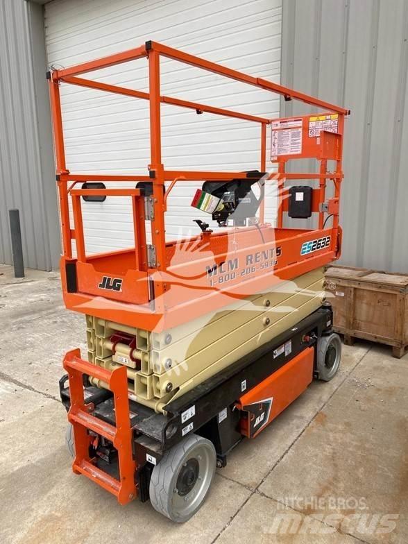 JLG 2632ES Makazaste platforme