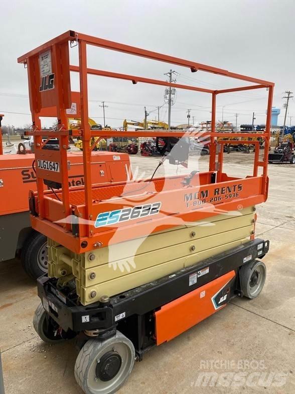 JLG 2632ES Makazaste platforme