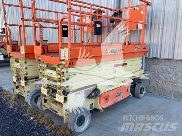JLG 3246ES Makazaste platforme