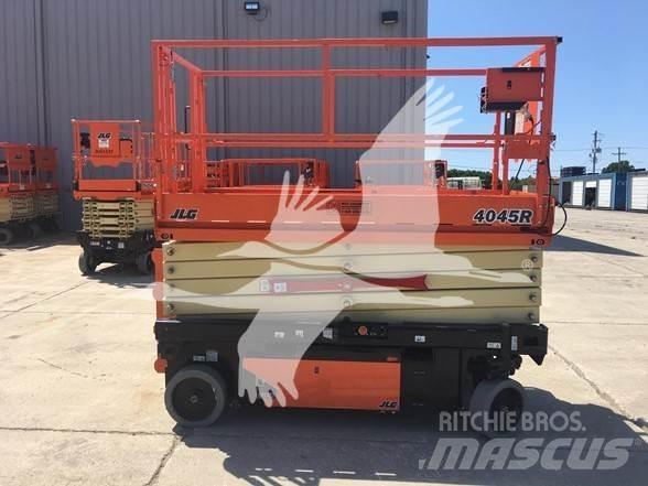 JLG 4045R Makazaste platforme
