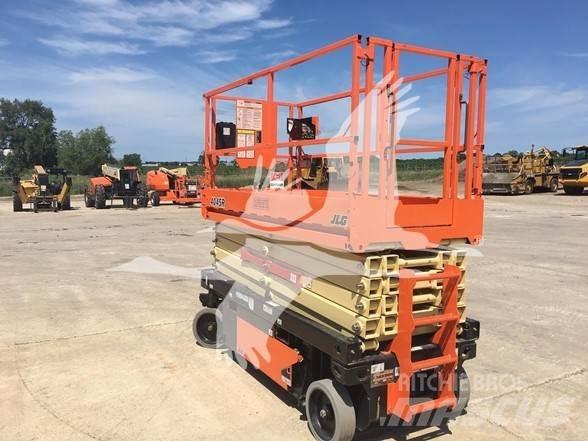 JLG 4045R Makazaste platforme