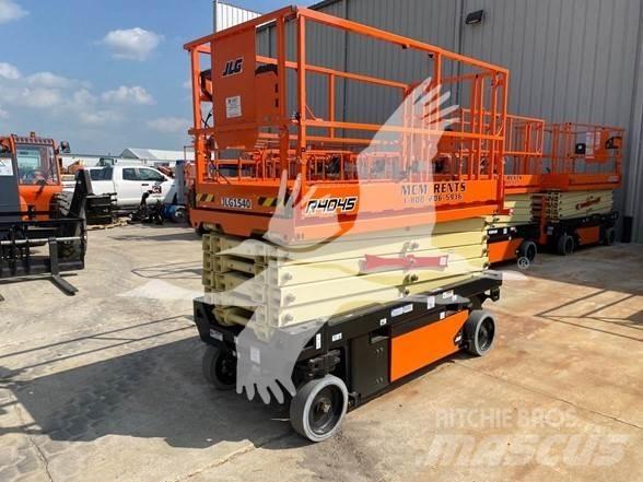 JLG 4045R Makazaste platforme