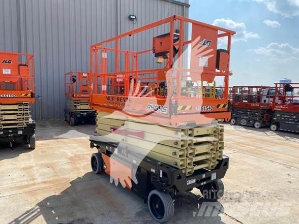 JLG 4045R Makazaste platforme