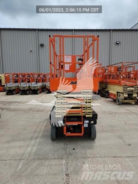 JLG 4045R Makazaste platforme