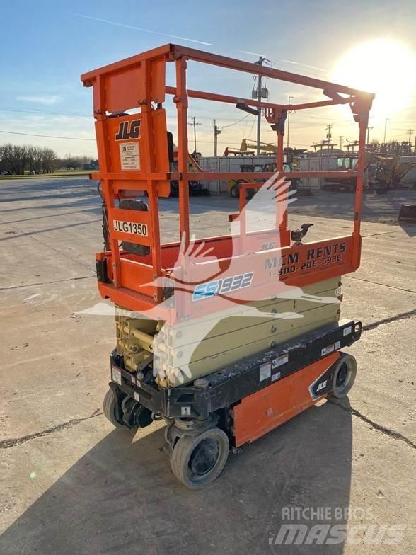 JLG ES1932 Makazaste platforme