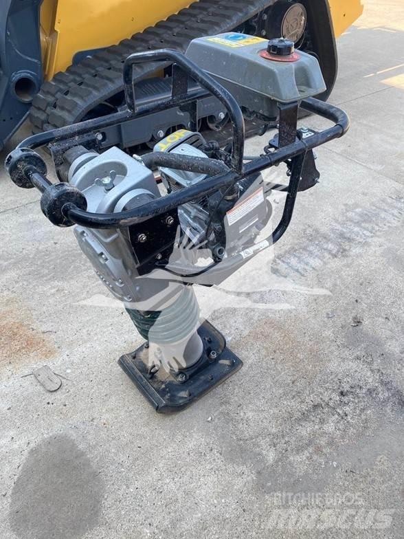Sakai RS65 Vučni vibracioni valjci