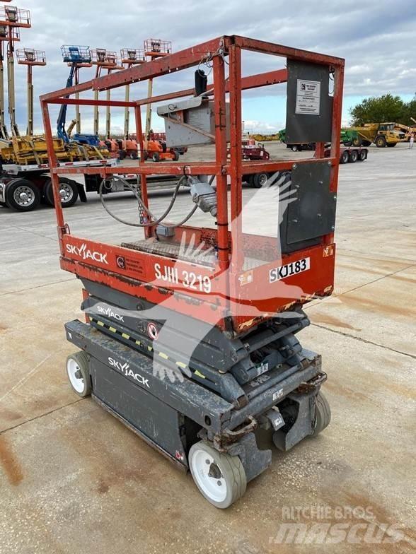 SkyJack SJ3219 Makazaste platforme
