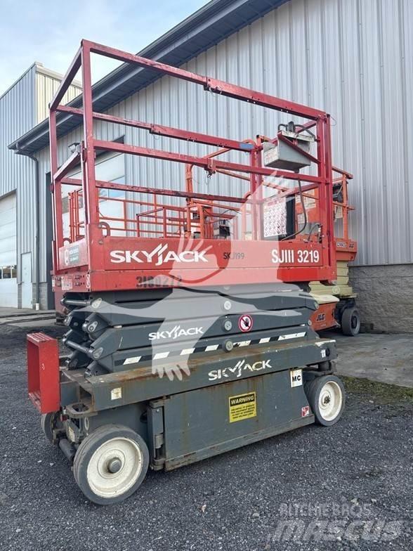 SkyJack SJ3219 Makazaste platforme