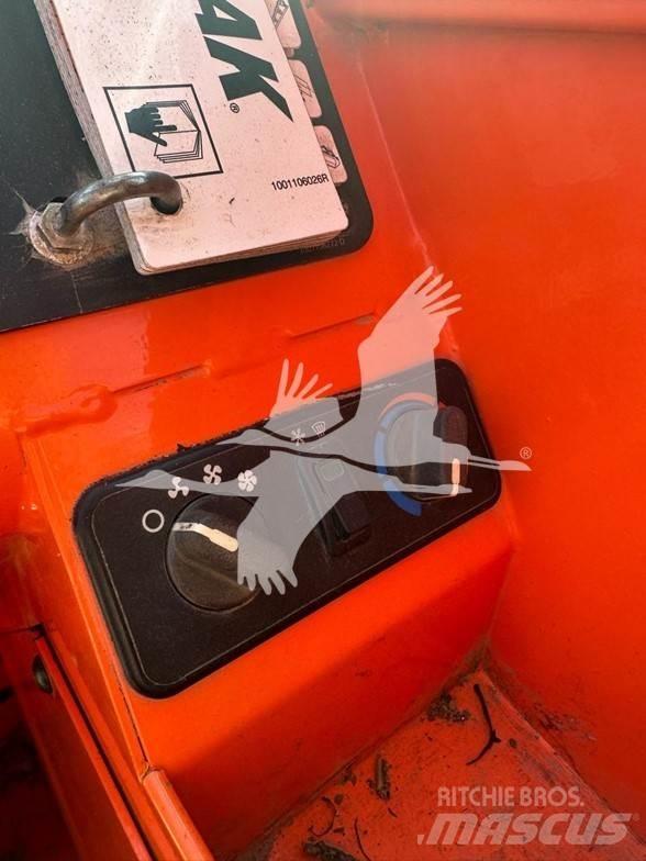 SkyTrak 6042 Teleskopski viljuškari
