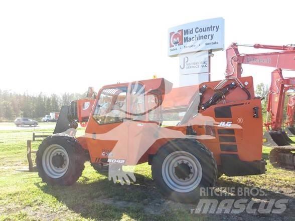SkyTrak 8042 Teleskopski viljuškari