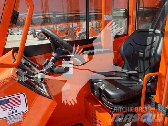 SkyTrak 8042 Teleskopski viljuškari