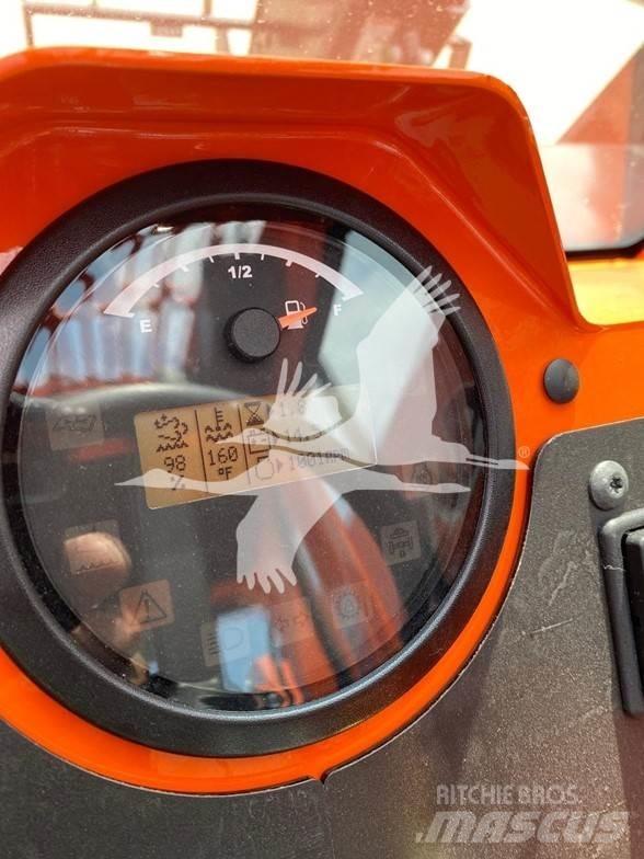 SkyTrak 8042 Teleskopski viljuškari